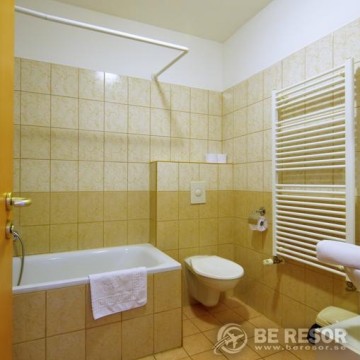 Agape Aparthotel 8