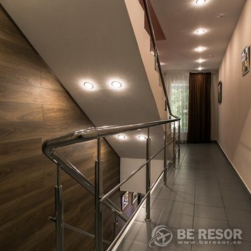 Baget Hotel 2