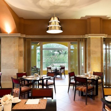 camporeal-golf-resort-spa-hotel-010