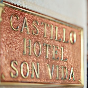 castillo-hotel-son-vida-003