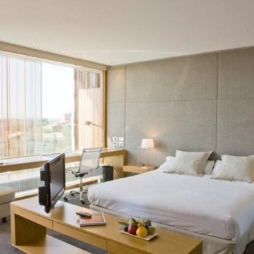 doubletree-by-hilton-hotel-conference-center-la-mola-006