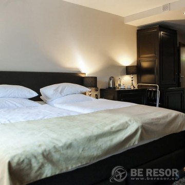 Graf Orlov Hotel 4