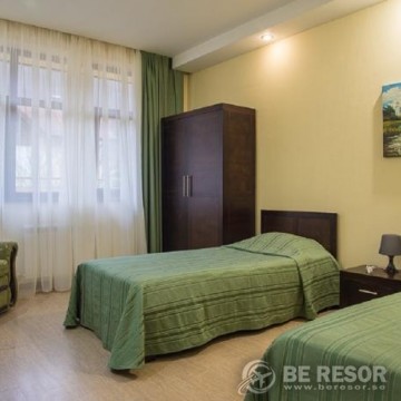Hotel Aibga 4
