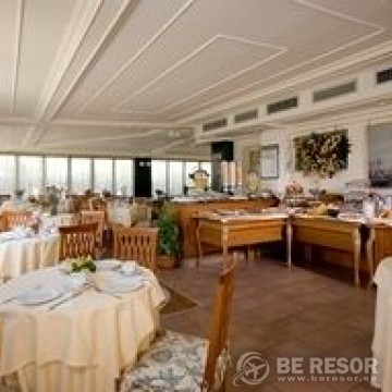 Hotel Palladium Palace Rom 5