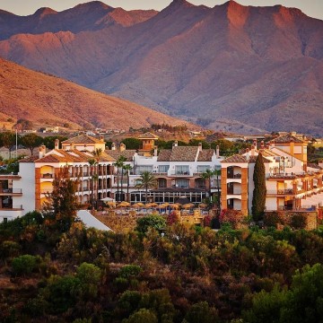 la-cala-resort-hotel-008