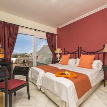 la-cala-resort-hotel-010