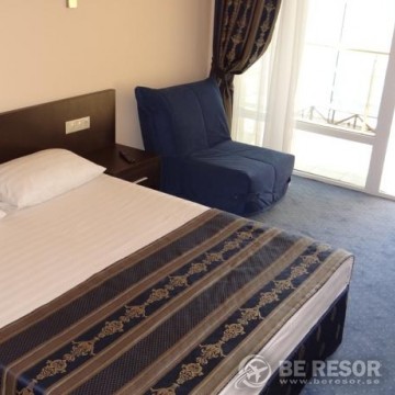 Lazur Beach Hotel 4