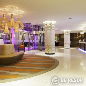Novotel London Tower Bridge 2
