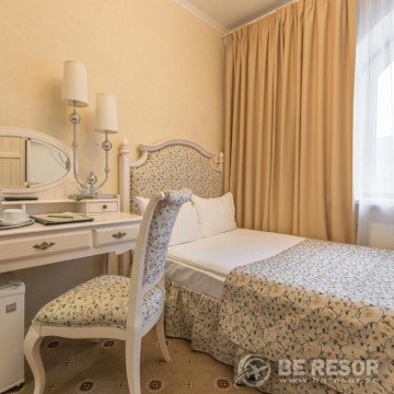 Pushkin hotel 5