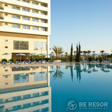 Radisson Blu Resort & Congress Centre 1