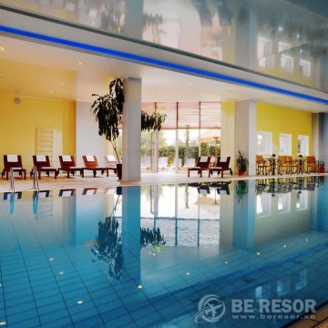 Renaissance Samara Hotel 6