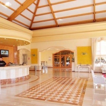vanity-hotel-suite-005